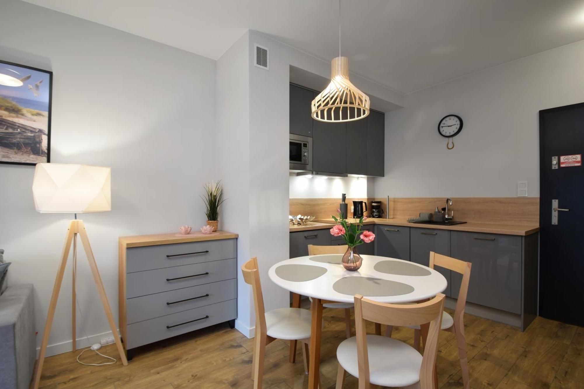 Rentplanet - Apartamenty Kolo Brzegu Kołobrzeg Extérieur photo
